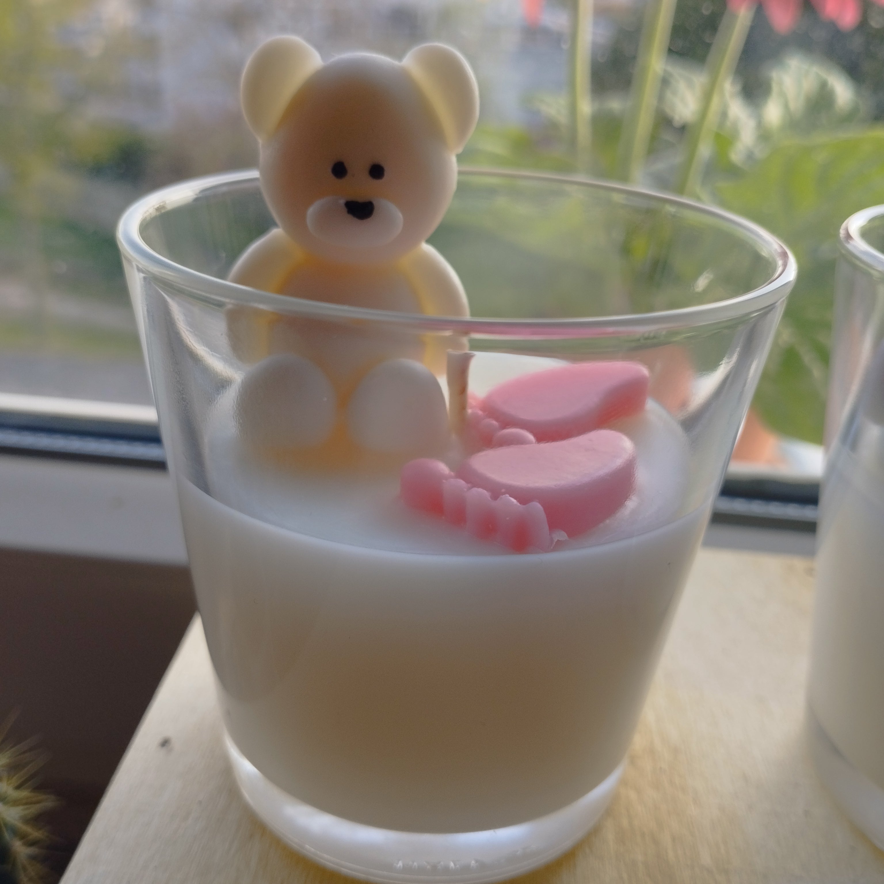 Bougie Naissance avec un ourson.